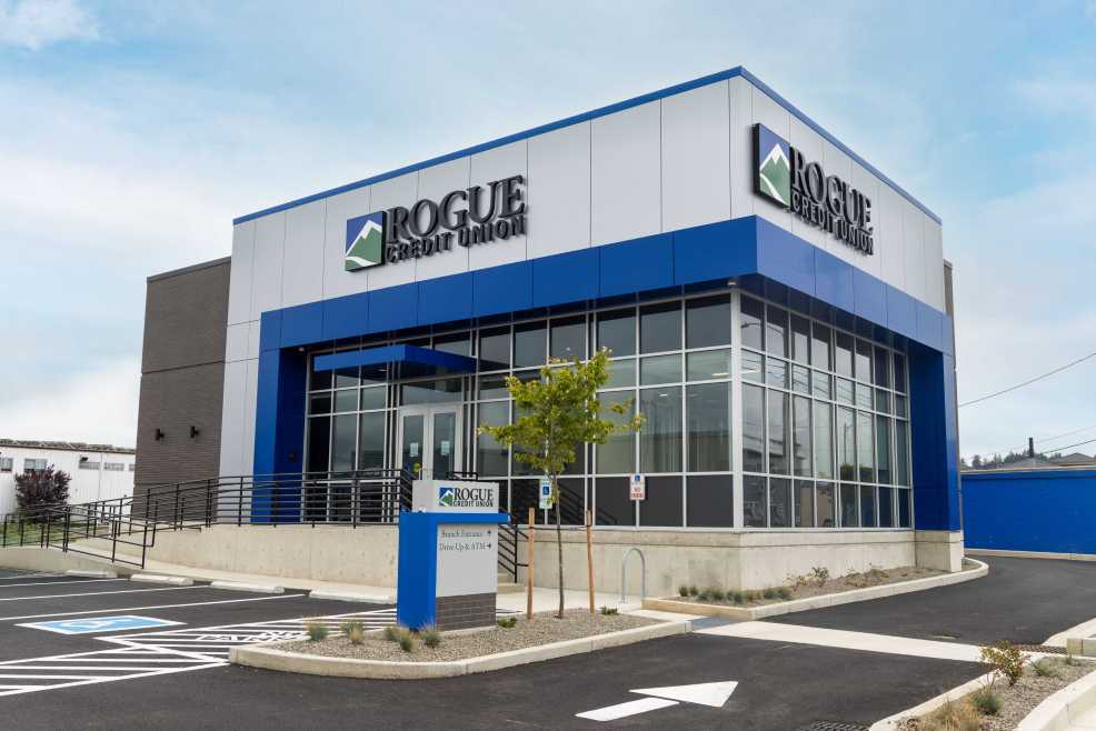 Exterior view of the Coos Bay Branch
